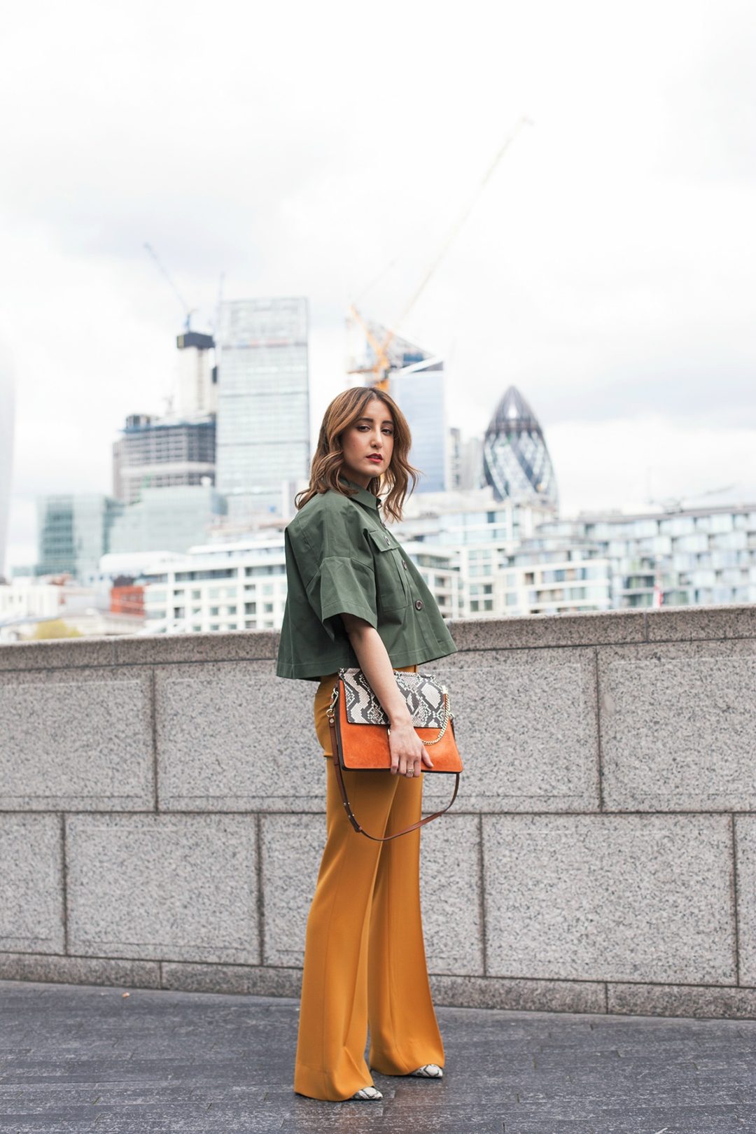 mustard trousers zara